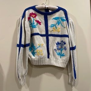 Vintage puff sleeve floral sweater